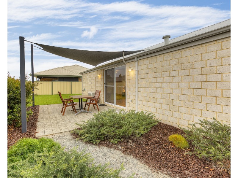 3 Billabong Street, Yalyalup WA 6280