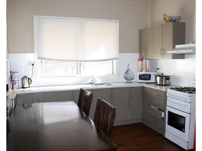 16 Ogden Street, Collie WA 6225