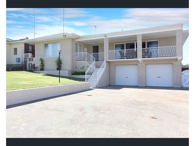 9 Dunstan Street, South Bunbury WA 6230