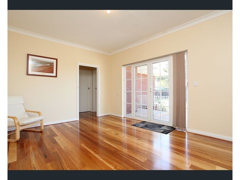 9 Dunstan Street, South Bunbury WA 6230