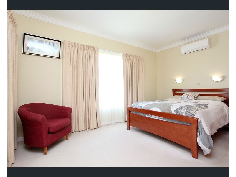 9 Dunstan Street, South Bunbury WA 6230