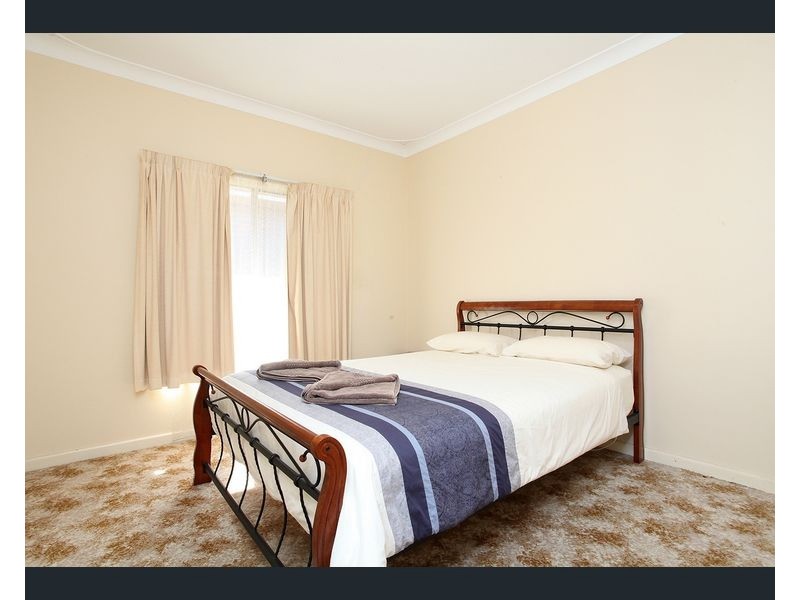 9 Dunstan Street, South Bunbury WA 6230