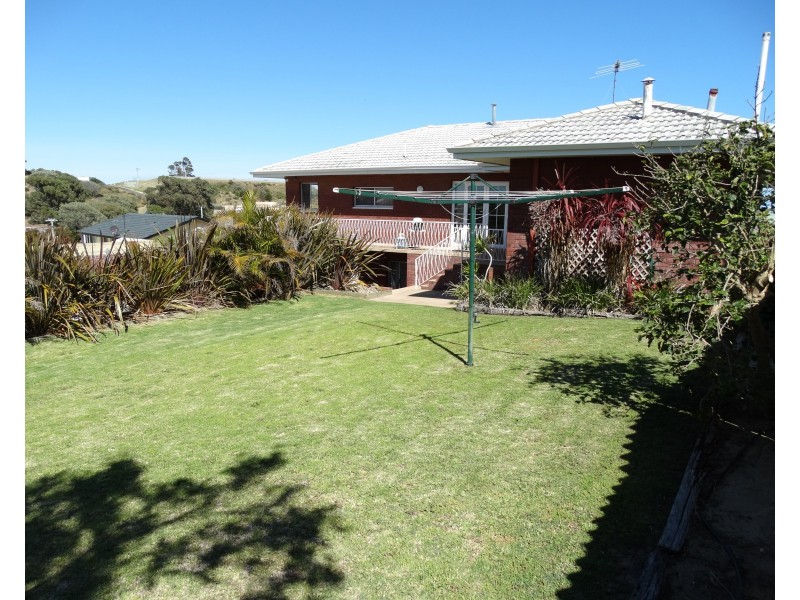 9 Dunstan Street, South Bunbury WA 6230