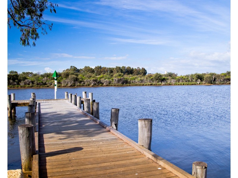 16 Malabor Retreat, Eaton WA 6232