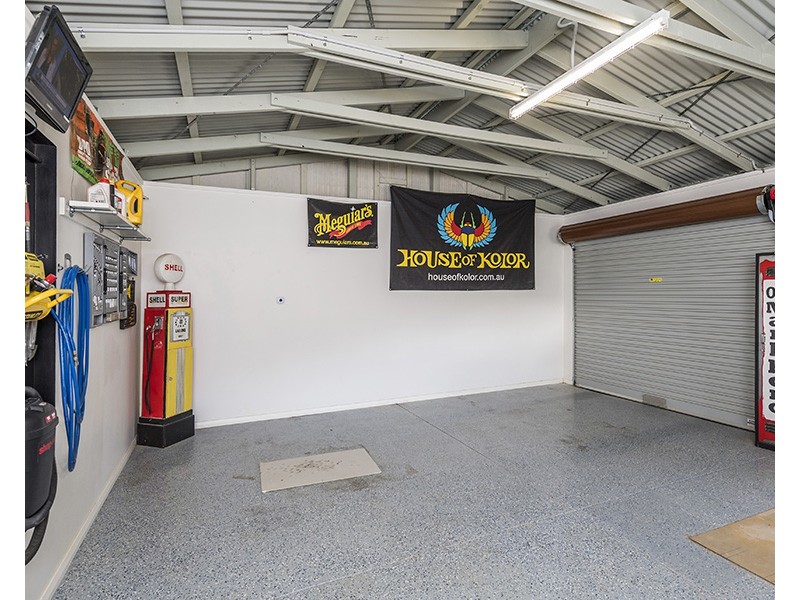 8 Timperley Road, South Bunbury WA 6230