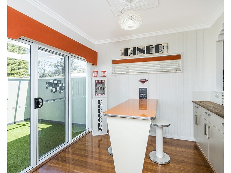 8 Timperley Road, South Bunbury WA 6230