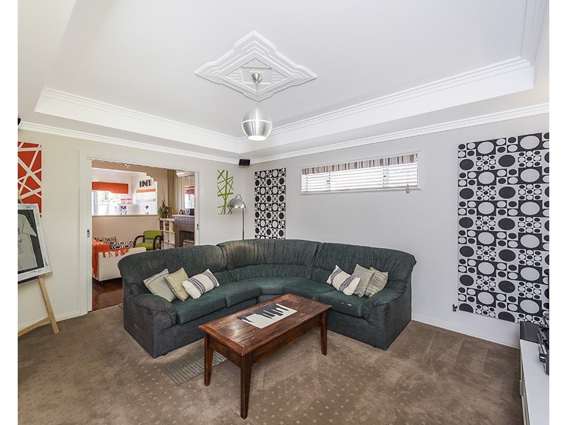 8 Timperley Road, South Bunbury WA 6230