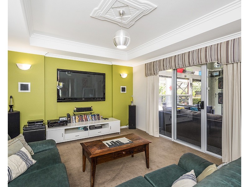 8 Timperley Road, South Bunbury WA 6230