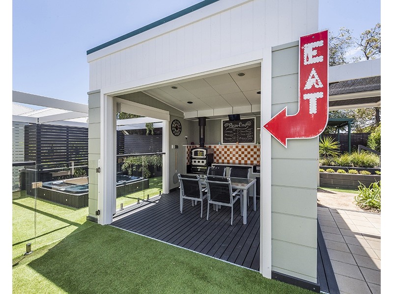 8 Timperley Road, South Bunbury WA 6230