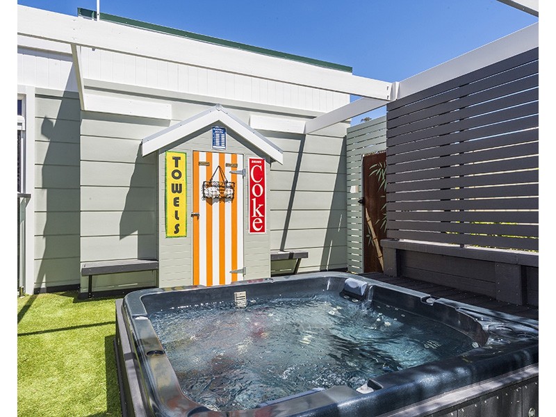 8 Timperley Road, South Bunbury WA 6230