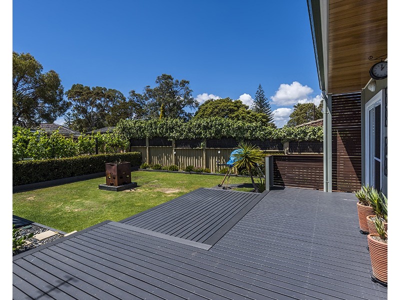 8 Timperley Road, South Bunbury WA 6230