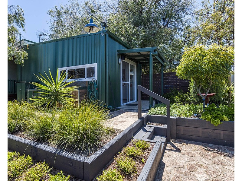 8 Timperley Road, South Bunbury WA 6230