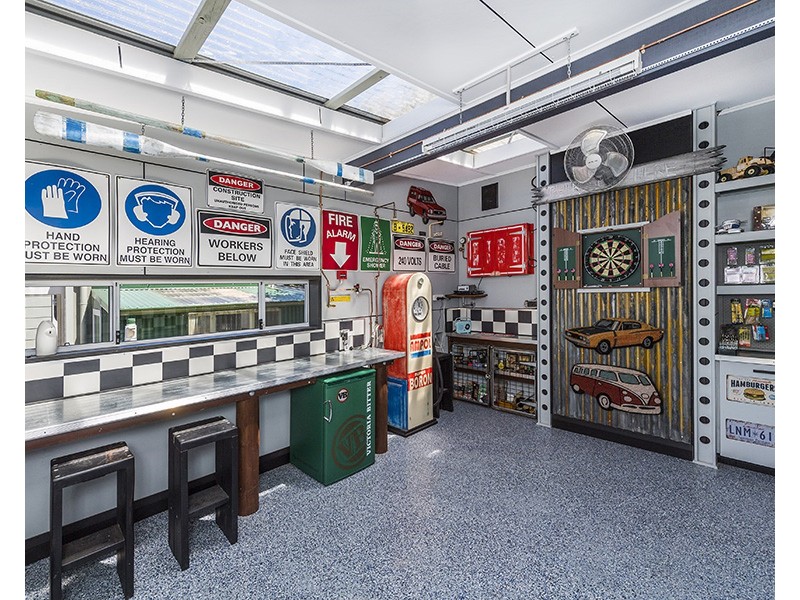 8 Timperley Road, South Bunbury WA 6230