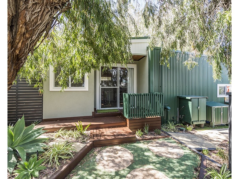 8 Timperley Road, South Bunbury WA 6230