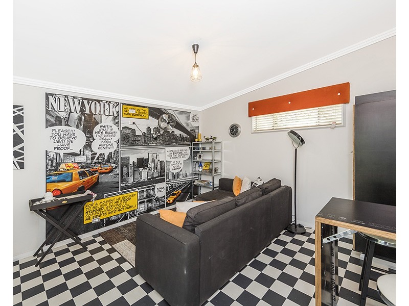 8 Timperley Road, South Bunbury WA 6230