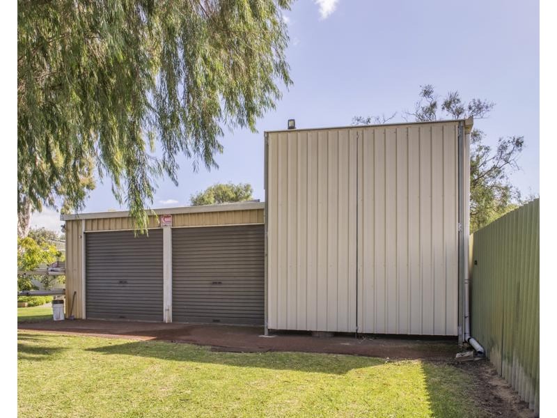 17 Dawson Avenue, Abbey WA 6280