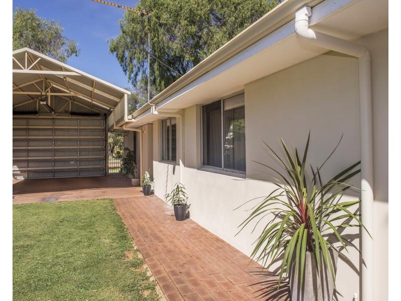 17 Dawson Avenue, Abbey WA 6280