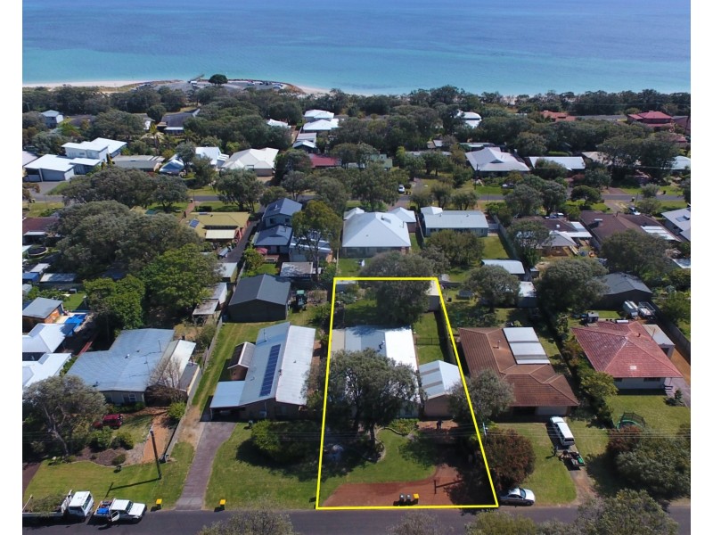 17 Dawson Avenue, Abbey WA 6280