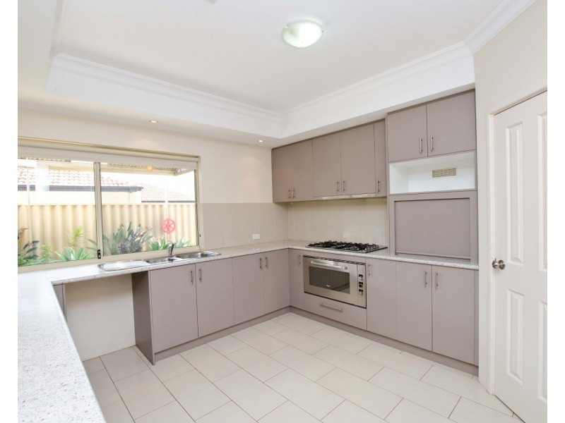 8 Thetis Link, Dalyellup WA 6230