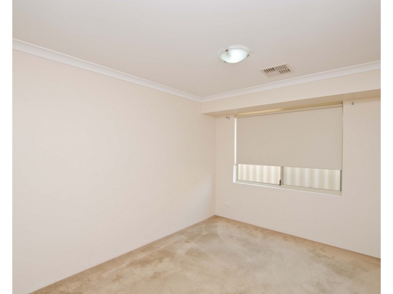 8 Thetis Link, Dalyellup WA 6230