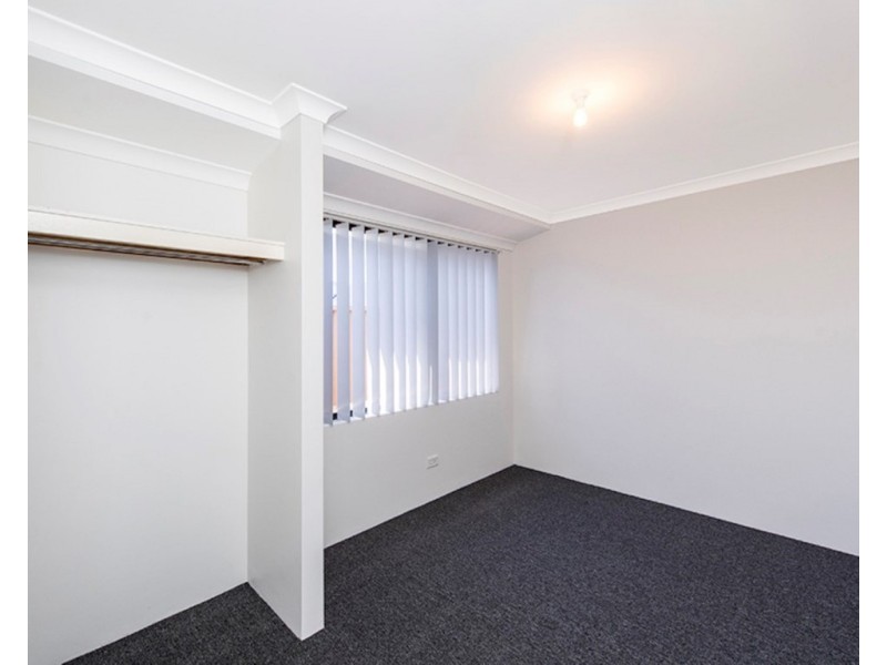 12 Durack Street, Dalyellup WA 6230