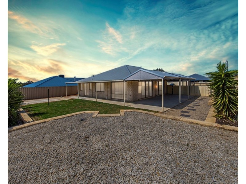 12 Durack Street, Dalyellup WA 6230