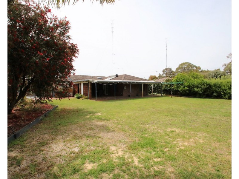 5 Travers Drive, Australind WA 6233
