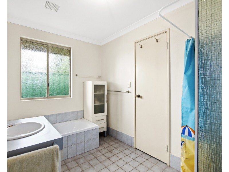 2/7 Wattle Bird Court, Broadwater WA 6280
