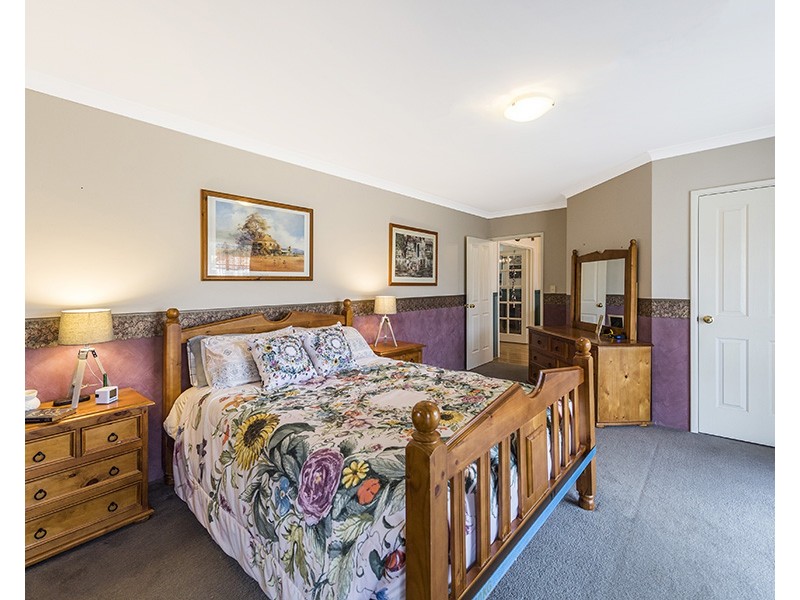 61 Braidwood Drive, Australind WA 6233