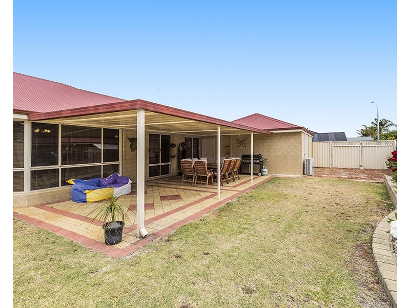 61 Braidwood Drive, Australind WA 6233