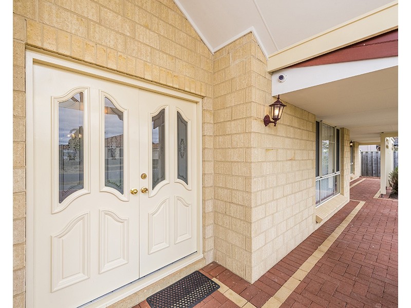 61 Braidwood Drive, Australind WA 6233