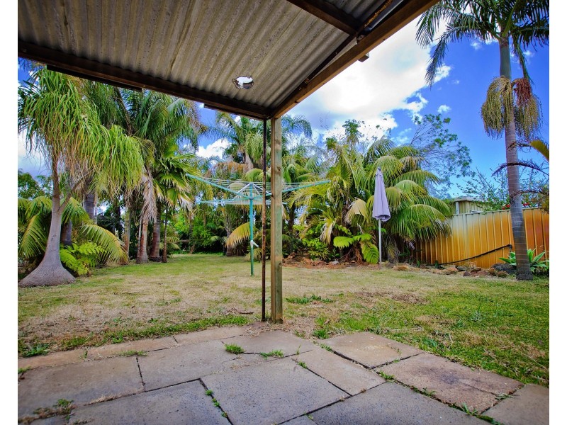 10 Gibbs Street, Carey Park WA 6230