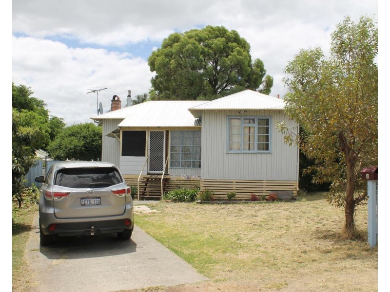 3 Benwell Street, Collie WA 6225