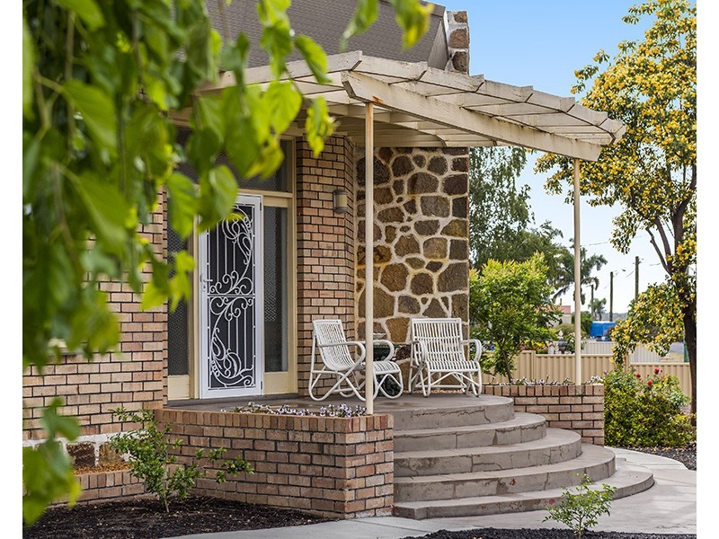 22 Carma Avenue, Collie WA 6225