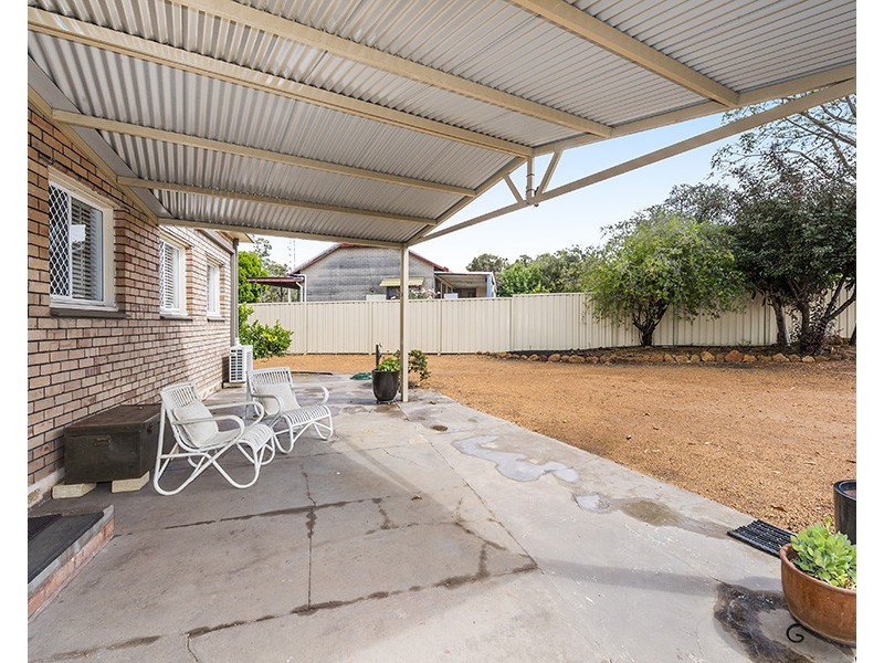 22 Carma Avenue, Collie WA 6225