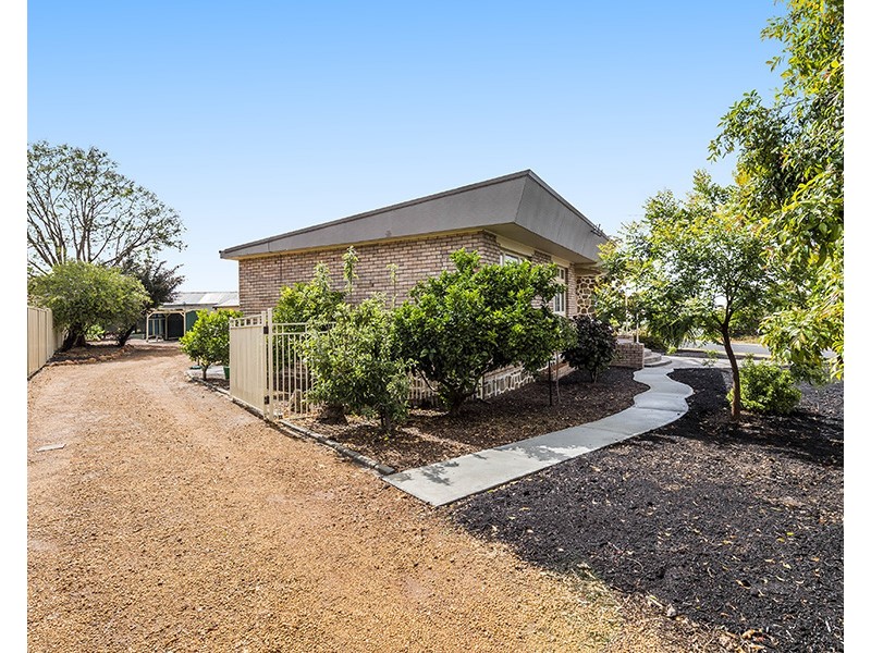 22 Carma Avenue, Collie WA 6225
