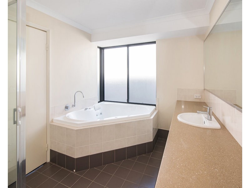 17 Masthead Loop, Geographe WA 6280