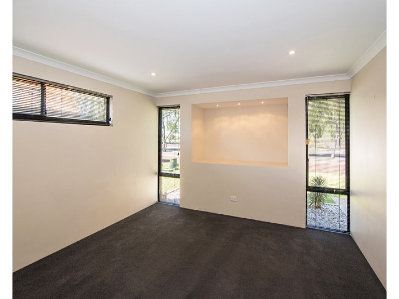 17 Masthead Loop, Geographe WA 6280