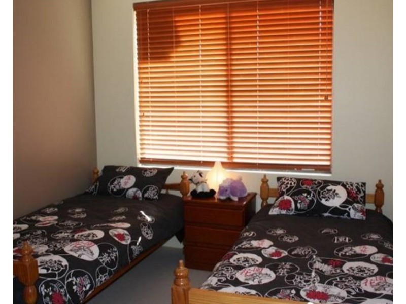 4 Ribbonvale Rise, Dunsborough WA 6281