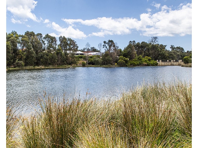 103 Maidment Parade, Dalyellup WA 6230