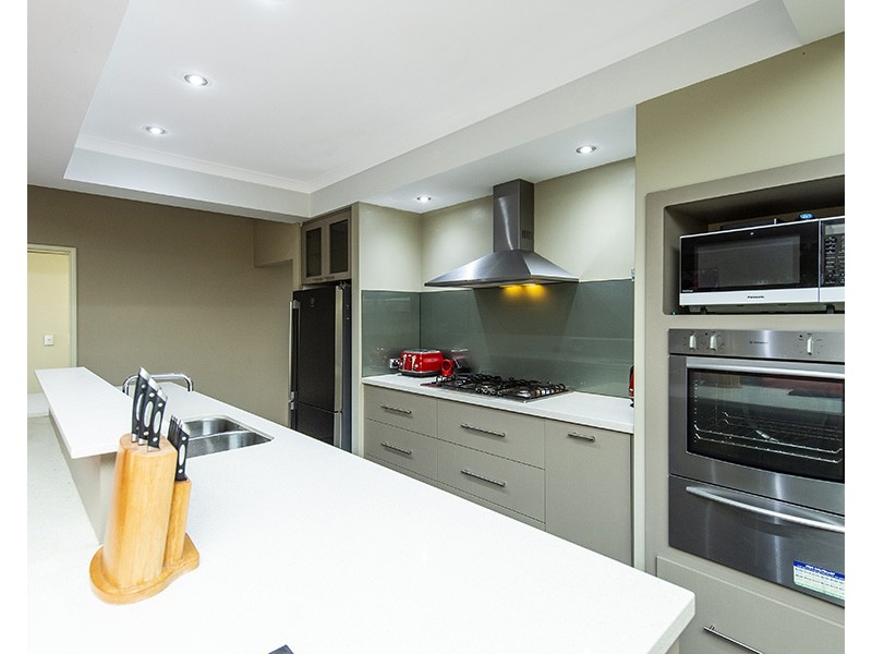 103 Maidment Parade, Dalyellup WA 6230