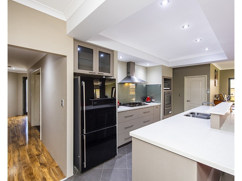 103 Maidment Parade, Dalyellup WA 6230