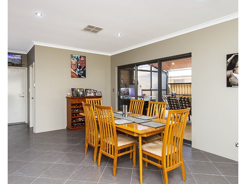 103 Maidment Parade, Dalyellup WA 6230