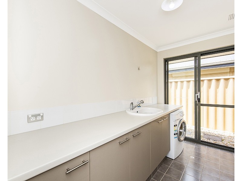 103 Maidment Parade, Dalyellup WA 6230