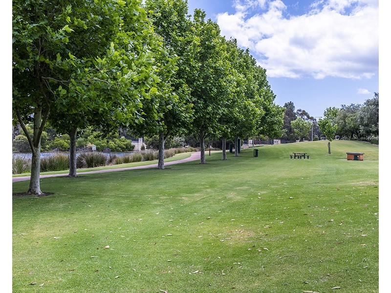 103 Maidment Parade, Dalyellup WA 6230