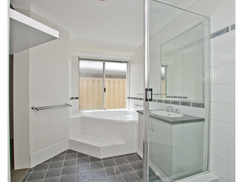 45 Chisholm Road, Dalyellup WA 6230