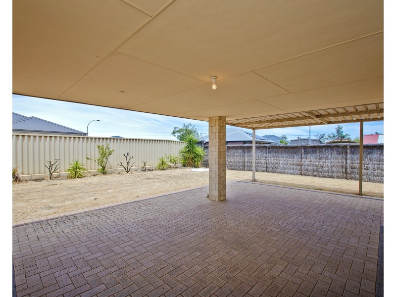 45 Chisholm Road, Dalyellup WA 6230