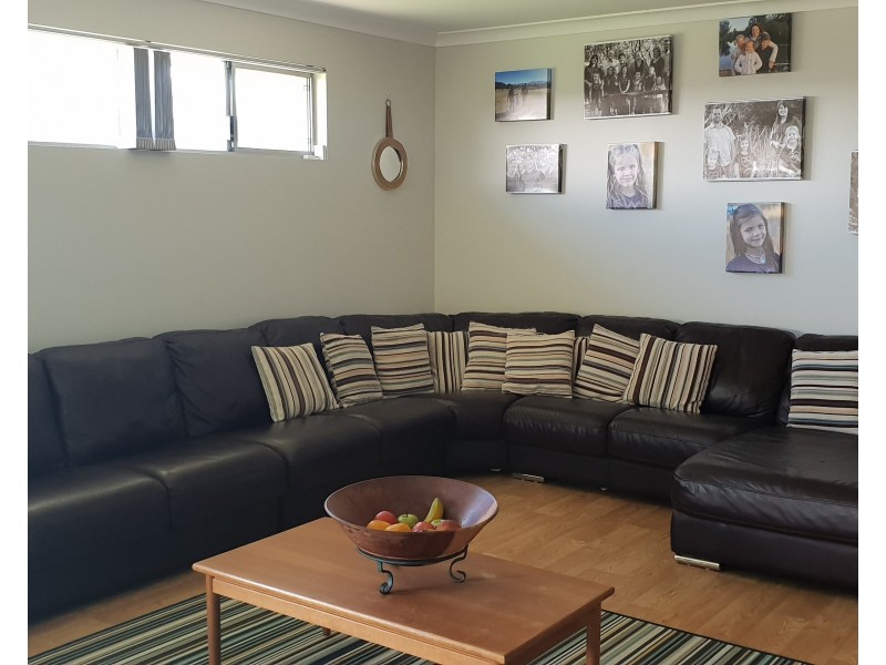 14 Killerby Drive, Dalyellup WA 6230