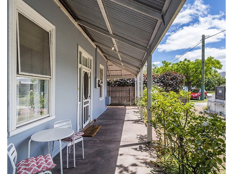 8 Oakley Street, Bunbury WA 6230