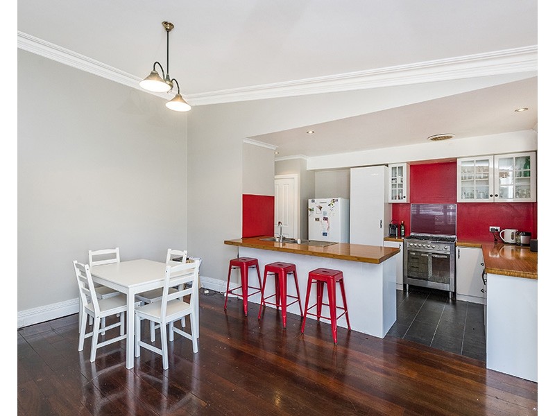 8 Oakley Street, Bunbury WA 6230